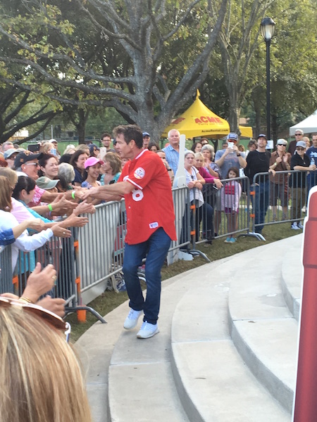 Dennis Quaid and Bellaire’s Block Party appear on People Magazine’s website.